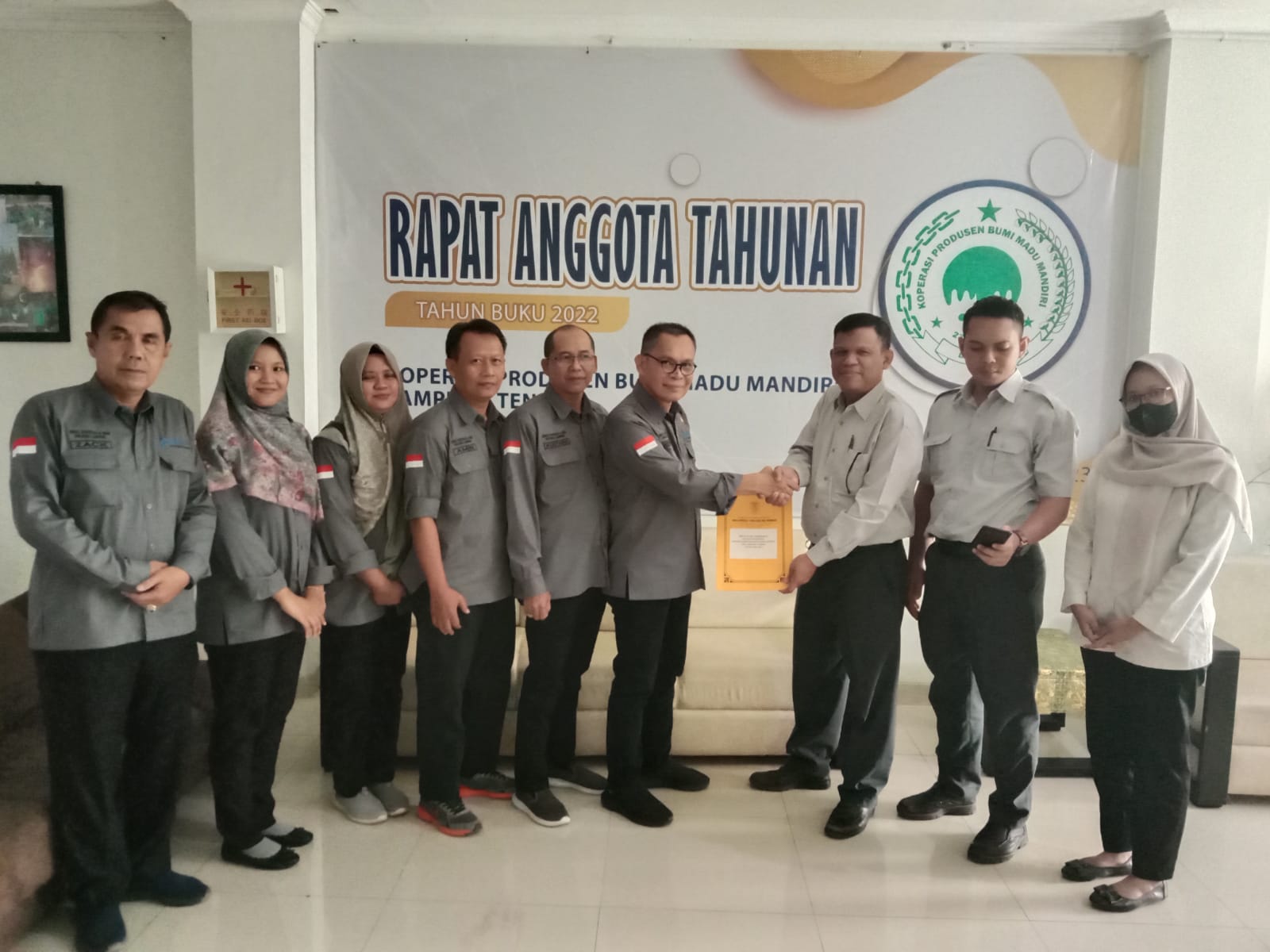 RAPAT KUD KRUI